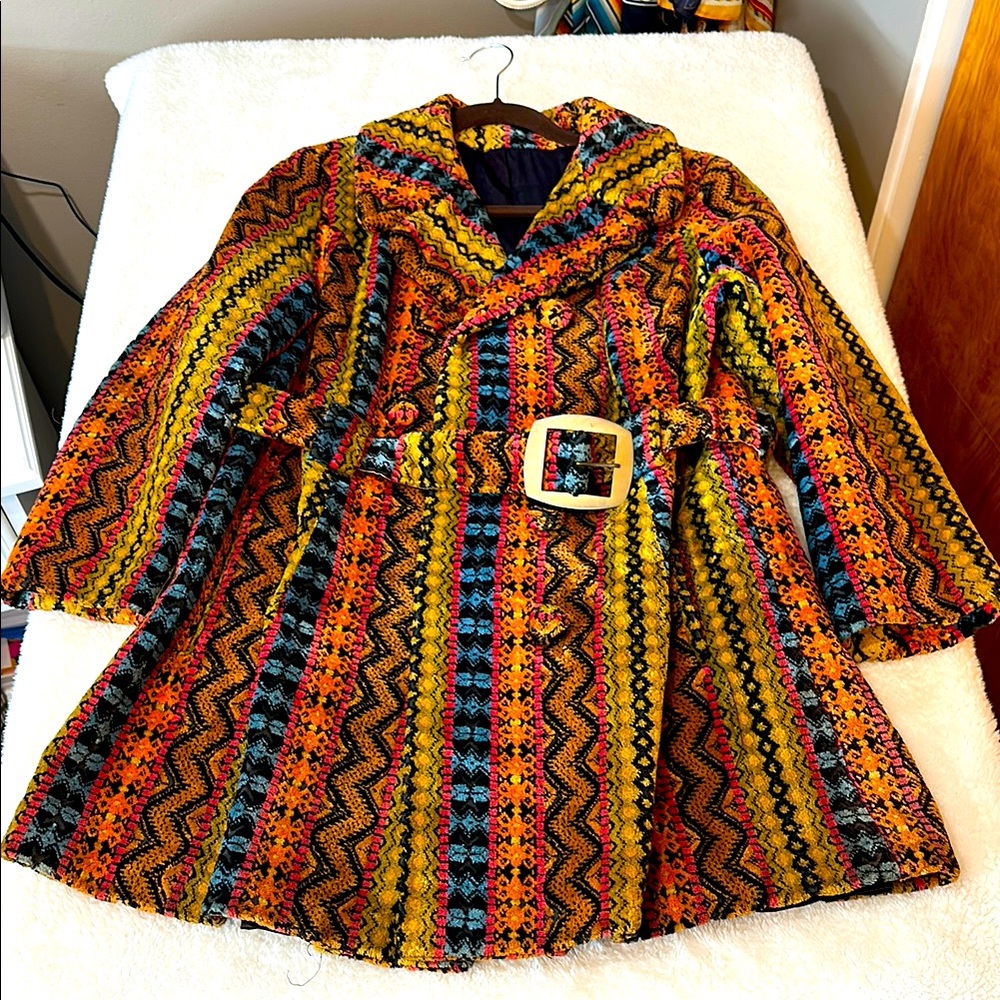 Very rare 1970’’s Colorful Chanel quilted  Coat with Belt